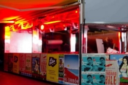 384375_367473363333635_1419932273_n